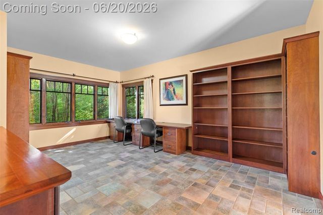 8861 Pleasantview, Northville, MI 48168