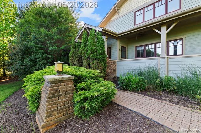 8861 Pleasantview, Northville, MI 48168