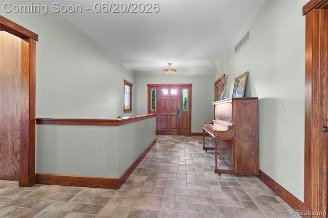 8861 Pleasantview, Northville, MI 48168