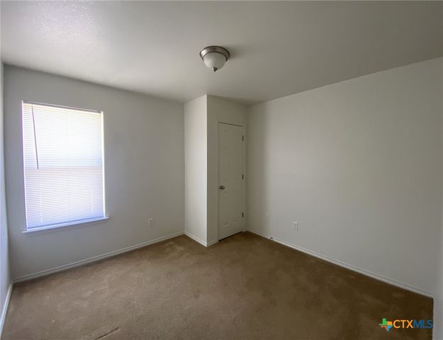 2802 Ashley Drive 2802, Copperas Cove, TX 76522