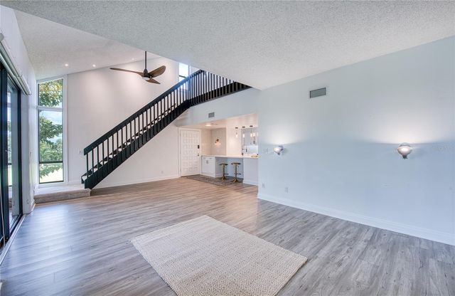 1328 PELICAN CREEK CROSSING D, St Petersburg, FL 33707