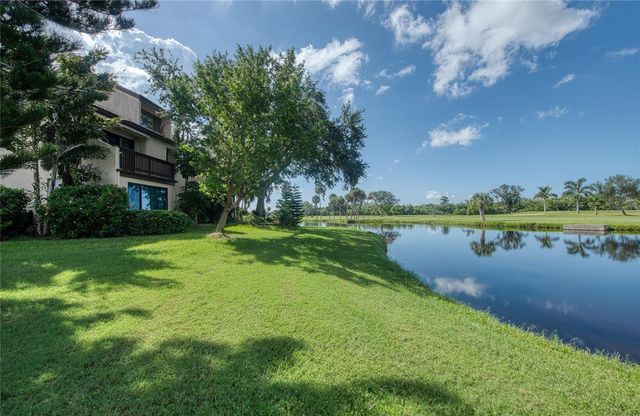 1328 PELICAN CREEK CROSSING D, St Petersburg, FL 33707