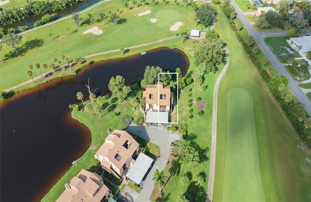 1328 PELICAN CREEK CROSSING D, St Petersburg, FL 33707