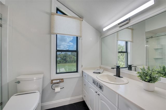 1328 PELICAN CREEK CROSSING D, St Petersburg, FL 33707