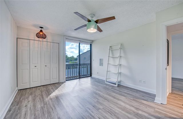 1328 PELICAN CREEK CROSSING D, St Petersburg, FL 33707