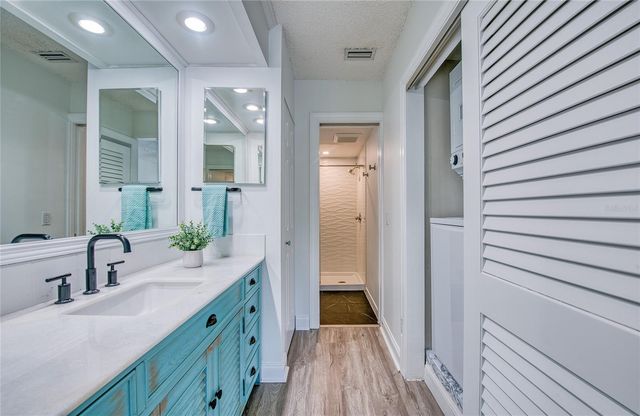 1328 PELICAN CREEK CROSSING D, St Petersburg, FL 33707