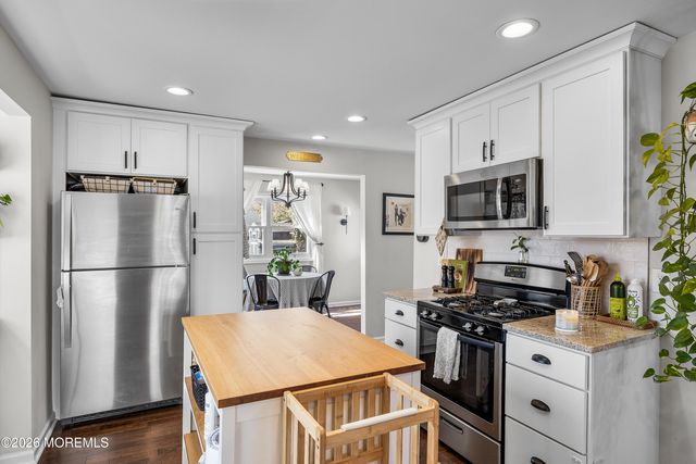 75 Nevada Avenue, Cherry Hill, NJ 08002