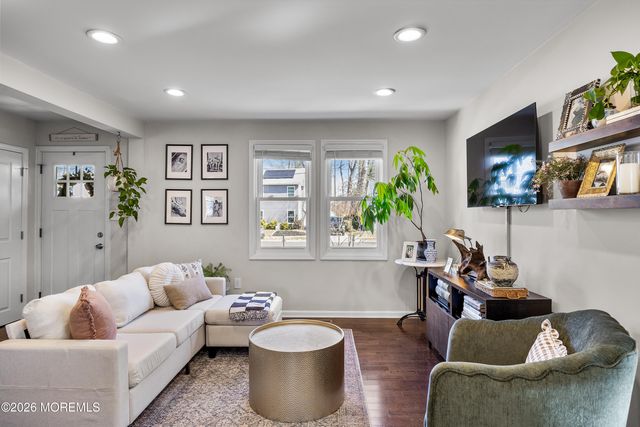 75 Nevada Avenue, Cherry Hill, NJ 08002