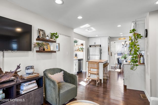 75 Nevada Avenue, Cherry Hill, NJ 08002