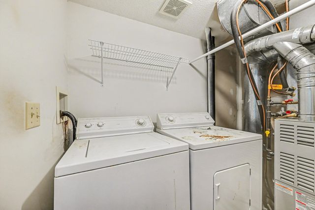 15329 Greenhaven Lane 102, Burnsville, MN 55306