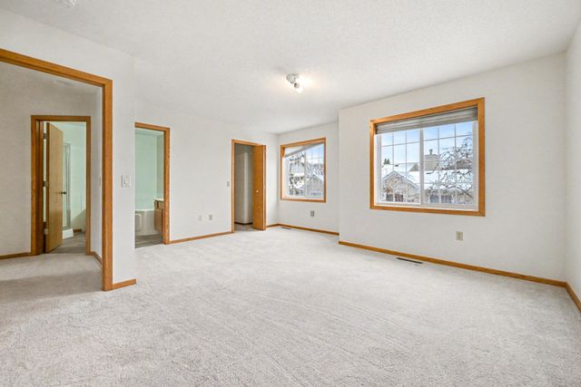 15329 Greenhaven Lane 102, Burnsville, MN 55306