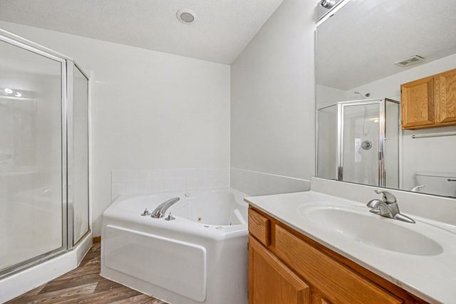 15329 Greenhaven Lane 102, Burnsville, MN 55306