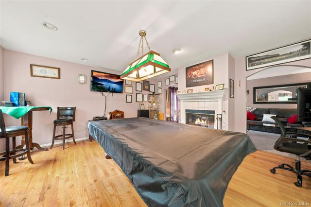 228 W Mombasha Road, Monroe, NY 10950