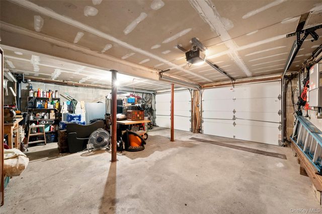 228 W Mombasha Road, Monroe, NY 10950