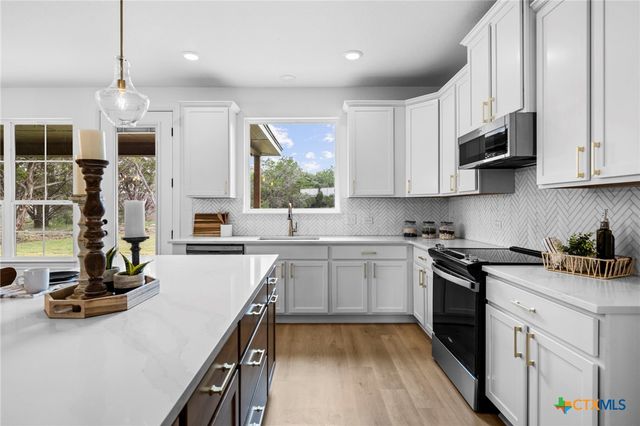 15987 Charlya Drive, Temple, TX 76502