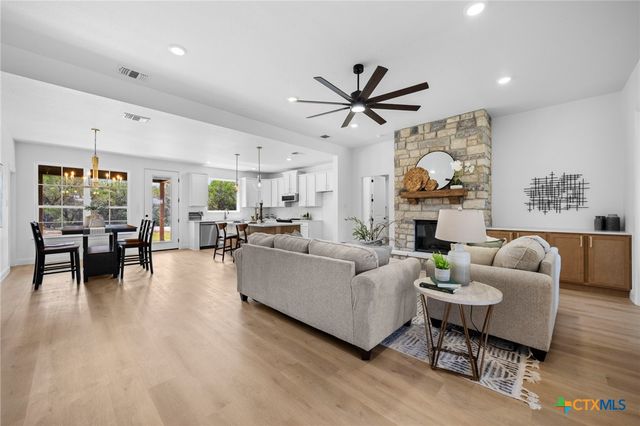 15987 Charlya Drive, Temple, TX 76502