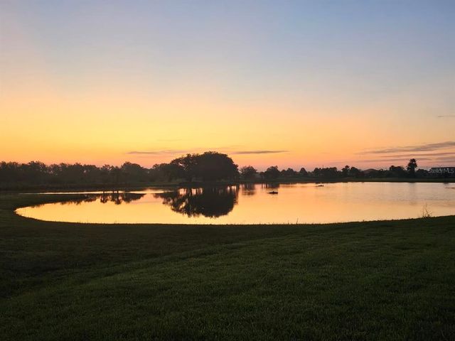 4233 POND BROOK COURT, Lakewood Ranch, FL 34211