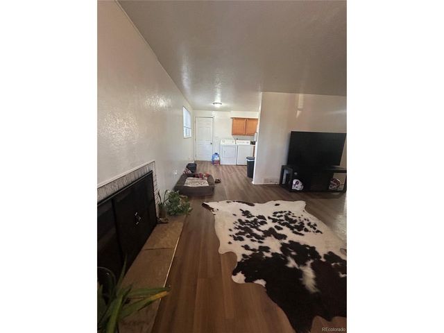 24 Cedar Ct, Longmont, CO 80503