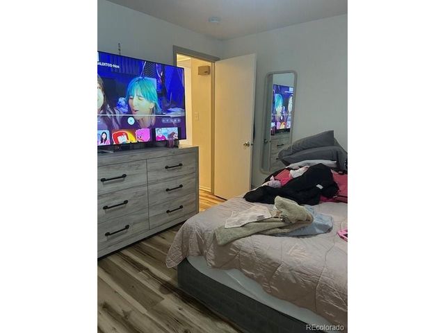 24 Cedar Ct, Longmont, CO 80503