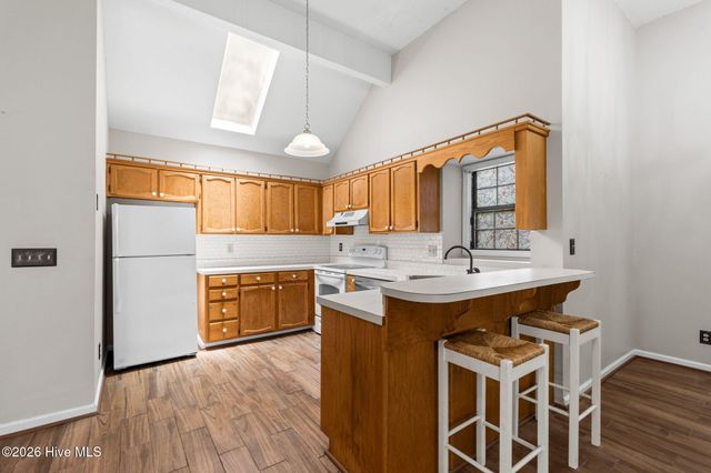 1052 Valley Drive, Calabash, NC 28467