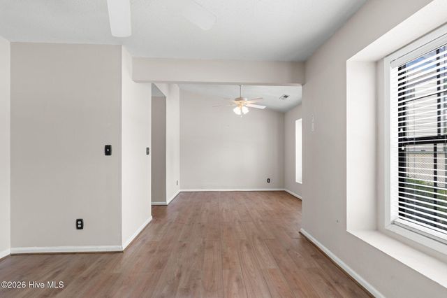 1052 Valley Drive, Calabash, NC 28467
