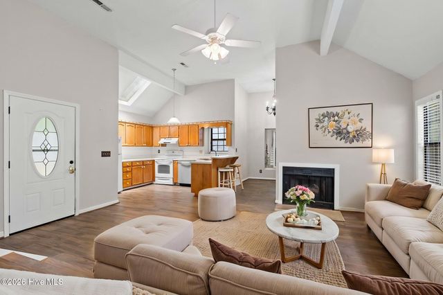 1052 Valley Drive, Calabash, NC 28467