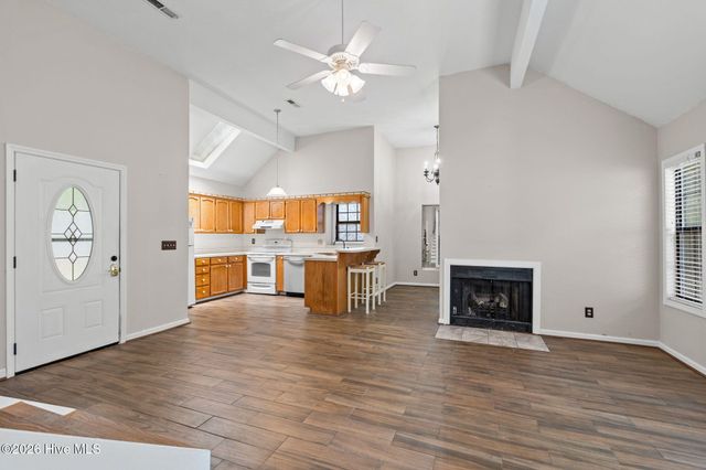 1052 Valley Drive, Calabash, NC 28467