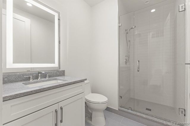 156 N Center Unit 303, Northville, MI 48167