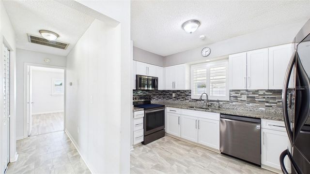 615 ALLEGHENY DRIVE, Sun City Center, FL 33573