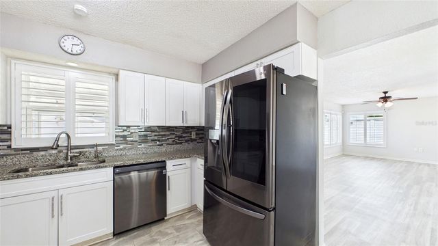 615 ALLEGHENY DRIVE, Sun City Center, FL 33573