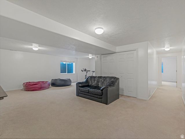 5118 W OLD CREEK RD, West Jordan, UT 84081