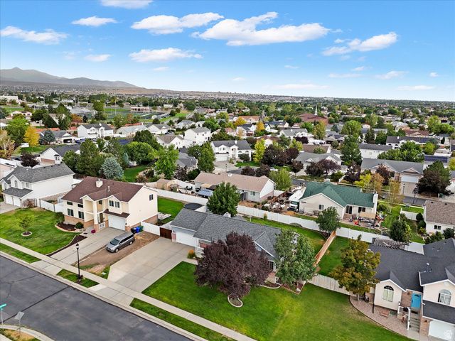 5118 W OLD CREEK RD, West Jordan, UT 84081