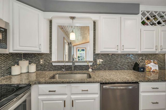 178 Bow Bog Road, Bow, NH 03304