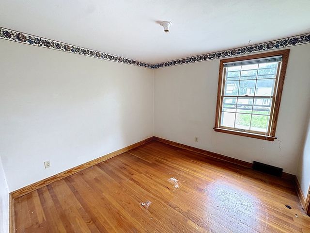 1418 35th Avenue, Rock Island, IL 61201