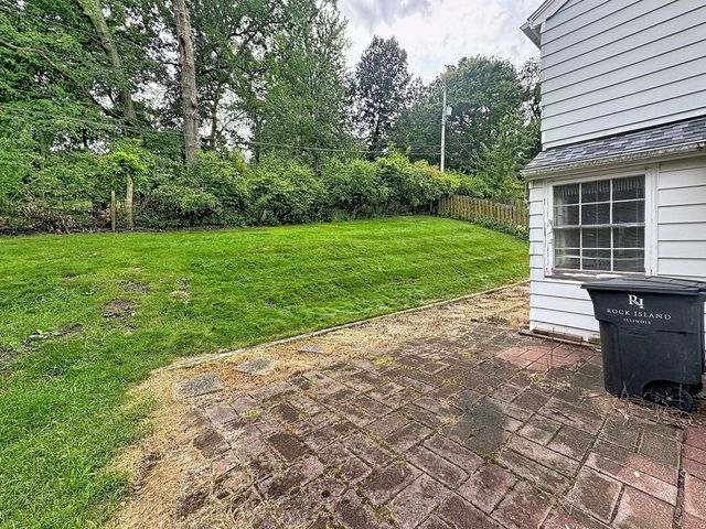 1418 35th Avenue, Rock Island, IL 61201