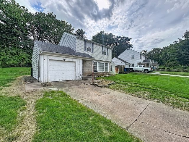1418 35th Avenue, Rock Island, IL 61201