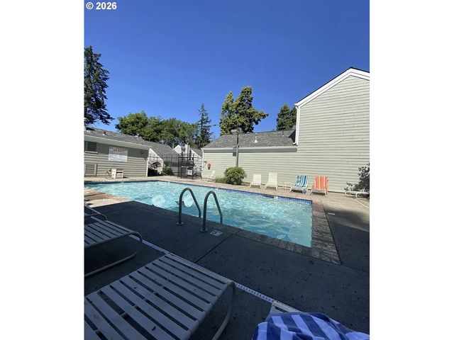 11369 Sw SYCAMORE Pl, Portland, OR 97223