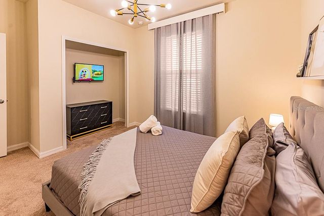 1252 BLUE ISLAND DRIVE, Clermont, FL 34714