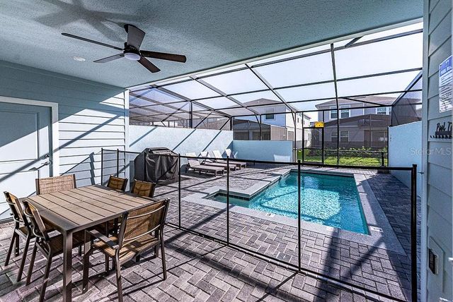 1252 BLUE ISLAND DRIVE, Clermont, FL 34714