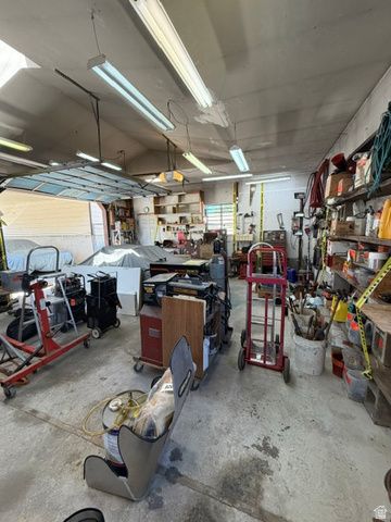 2626 W 1700 N, Clinton, UT 84015