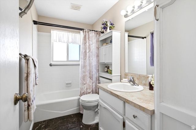 2626 W 1700 N, Clinton, UT 84015