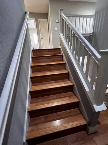 4309 Hazelnut Dr, Modesto, CA 95356