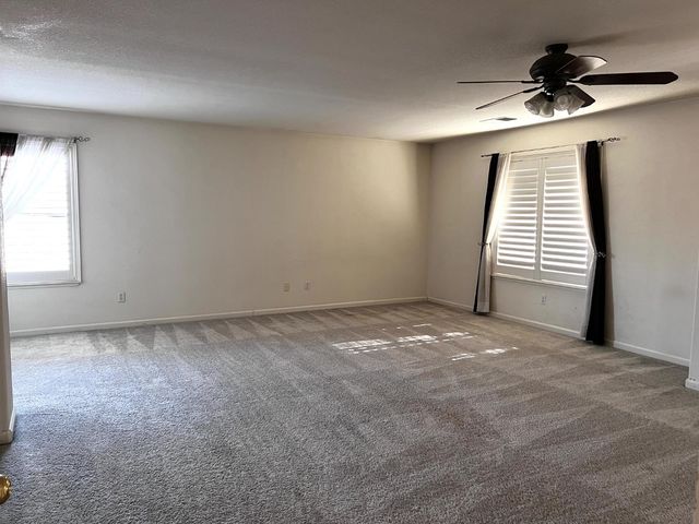 4309 Hazelnut Dr, Modesto, CA 95356