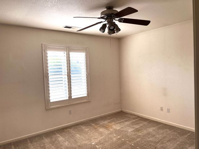 4309 Hazelnut Dr, Modesto, CA 95356