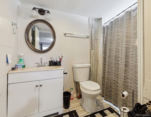 9400 Elm Court, Denver, CO 80260