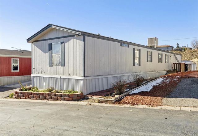 9400 Elm Court, Denver, CO 80260