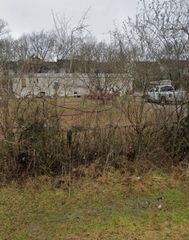 301 Easy St, La Vergne, TN 37086