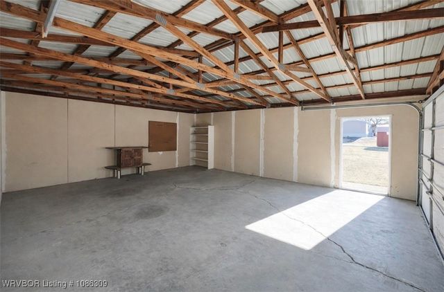 205 NW 5th Street, Keota, OK 74941