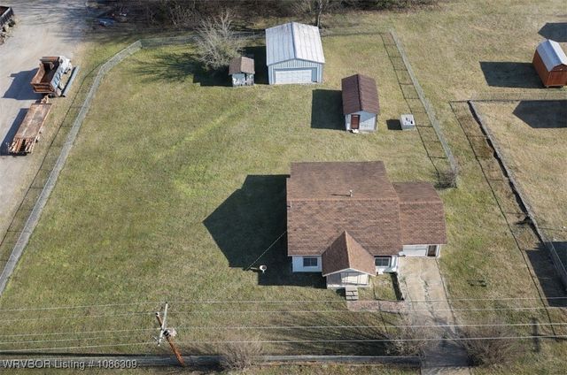 205 NW 5th Street, Keota, OK 74941