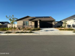 3311 Topaz Lane, Lancaster, CA 93535